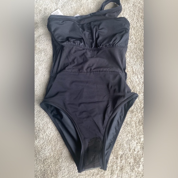 Black Cupshe One-Piece women’s Swimsuit NWT XS - Picture 6 of 8